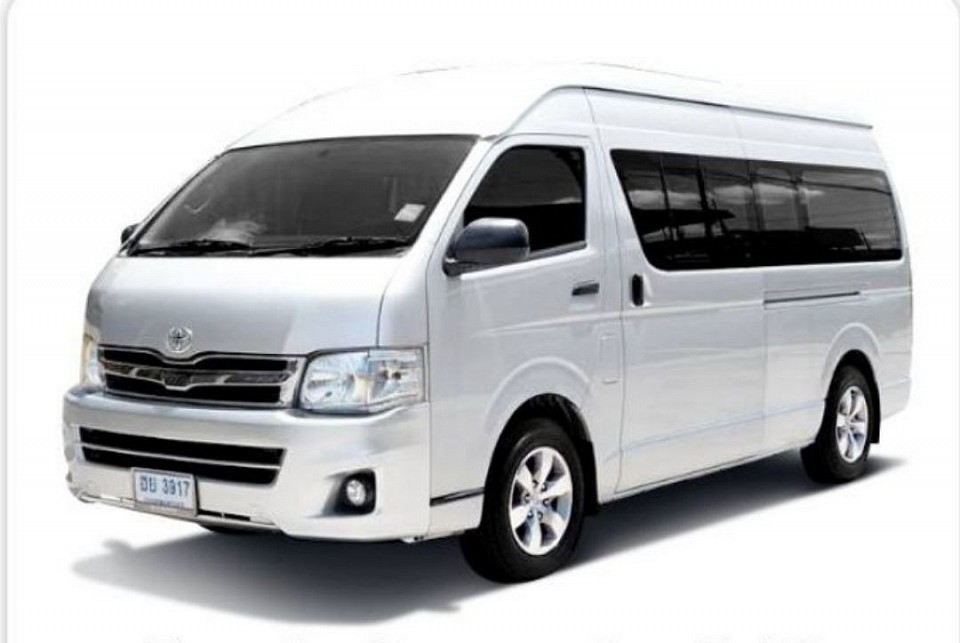 Toyota Commuter VAN Vip